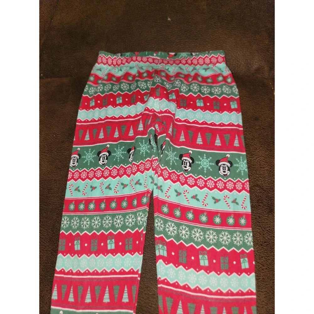 Disney holiday Christmas minnie‎ mouse presents pajamas size 7